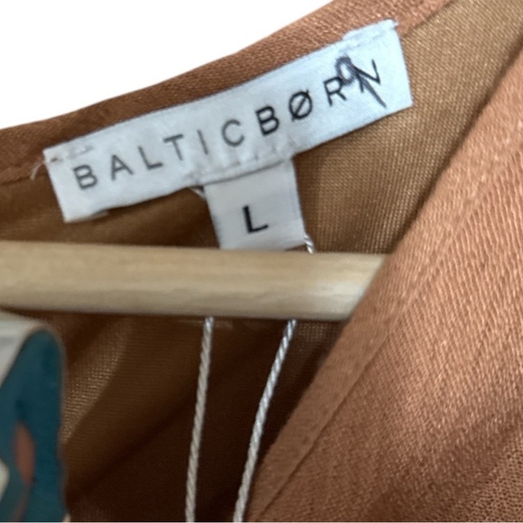 NWT - Baltic Born Colbie Tiered Maxi Dress - Camel - Size L - Picture 6 of 7